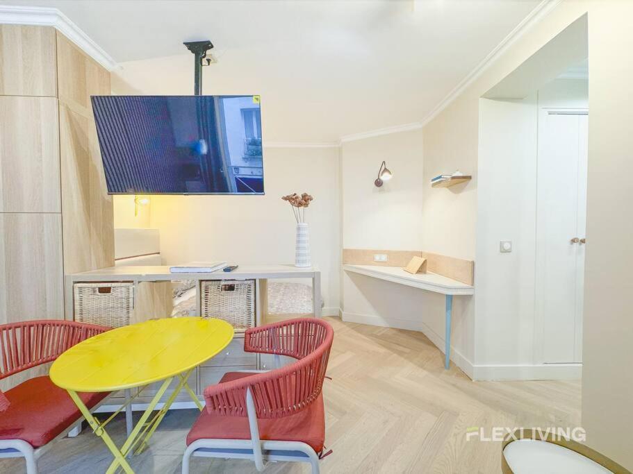 Luxury Studio In City Center París Exterior foto